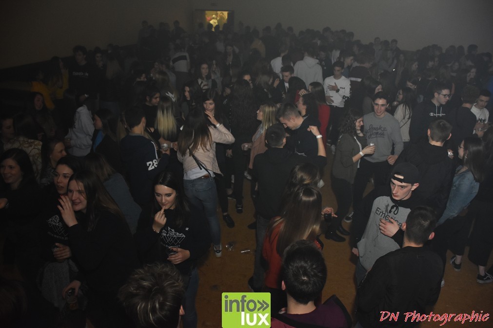 //media/jw_sigpro/users/0000002463/bal des rethos izel/k 136